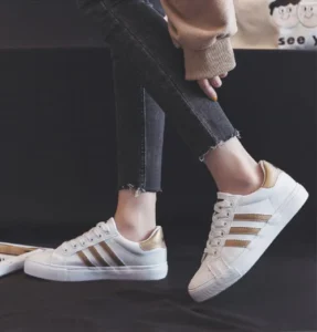 Women's White & Brown Mesh Lace-Up Sneakers